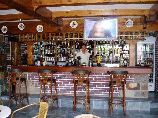 Old Friends Bar