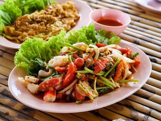 Yum Yum Thai