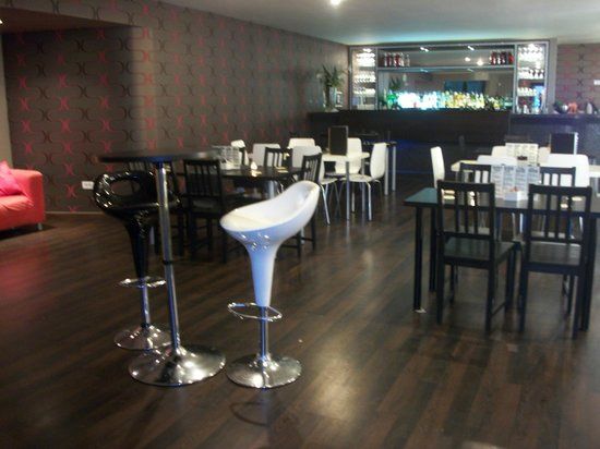 Bar Thirteen